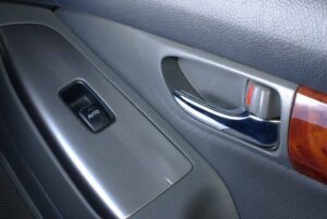 Auto power window repair benefits