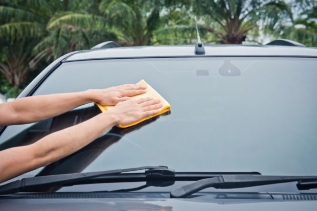 Types of windshield glass