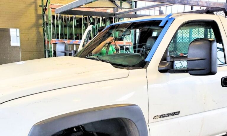 Automobile windshield replacement